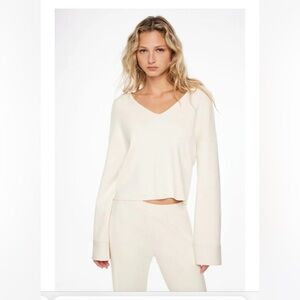 Dynamite v Neck Sweater